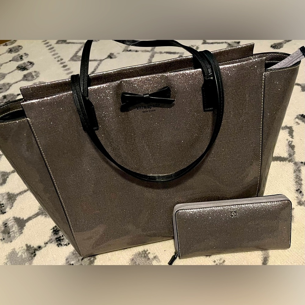 KATE SPADE LARGE TOTE & WALLET SET